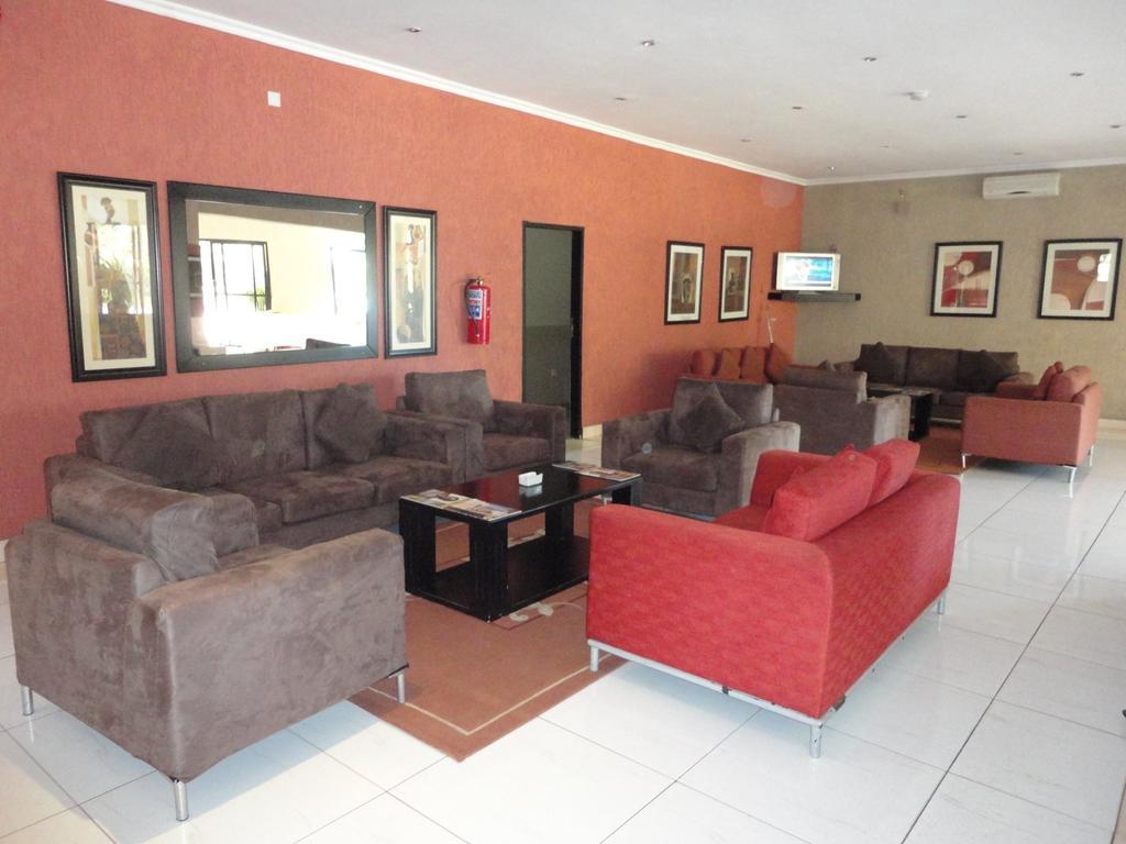 Pacific Bed & Breakfast Lilongwe Bagian luar foto