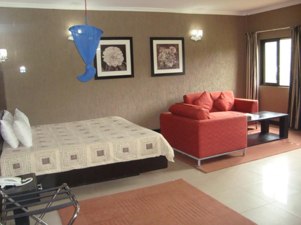 Pacific Bed & Breakfast Lilongwe Bagian luar foto
